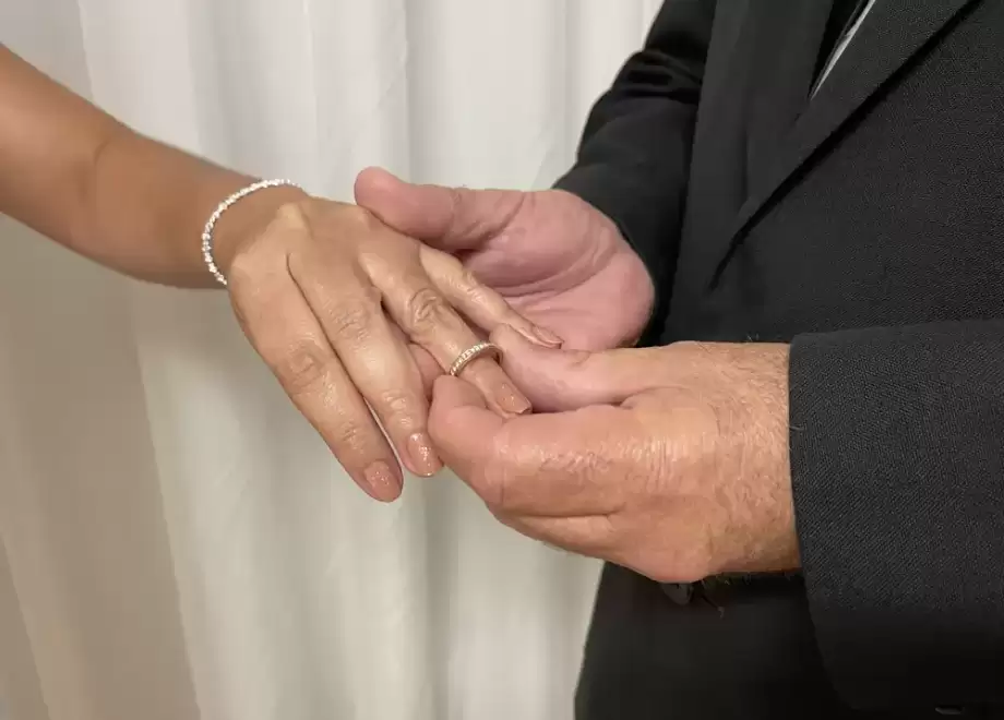 Sydney Marriage Celebrant - Ceremonies By Cath